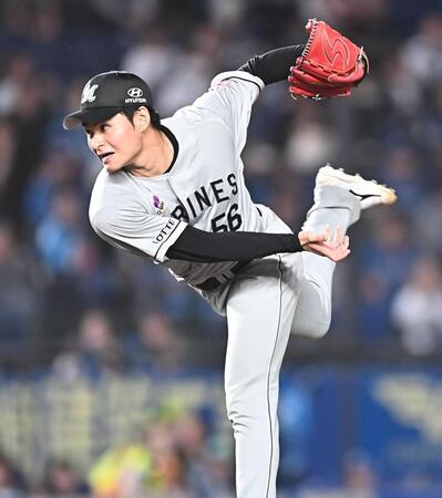 ９回から登板し１イニングを無失点に抑えたロッテ・中森俊介＝ＺＯＺＯマリンスタジアム（撮影・開出牧）