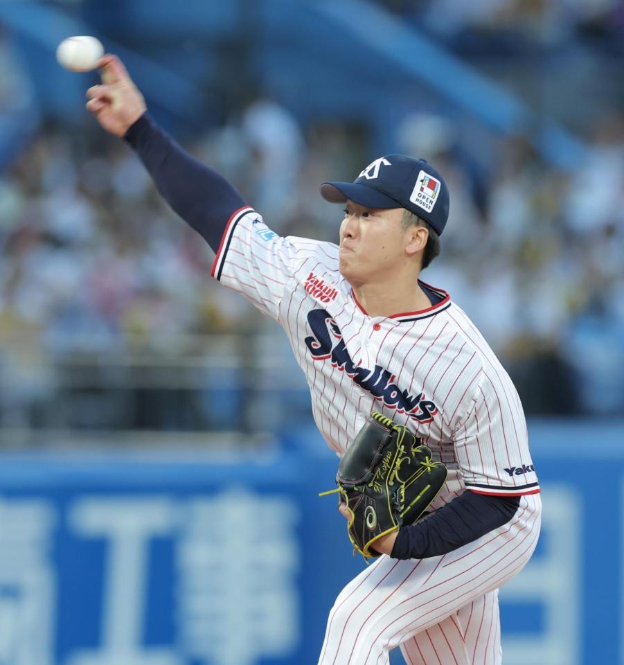 阪神戦に先発するヤクルト・吉村貢司郎＝神宮球場（撮影・西岡正）