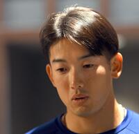 ソフトバンクへのトレードが決まり、取材に応じる山本（撮影・伊藤笙子）