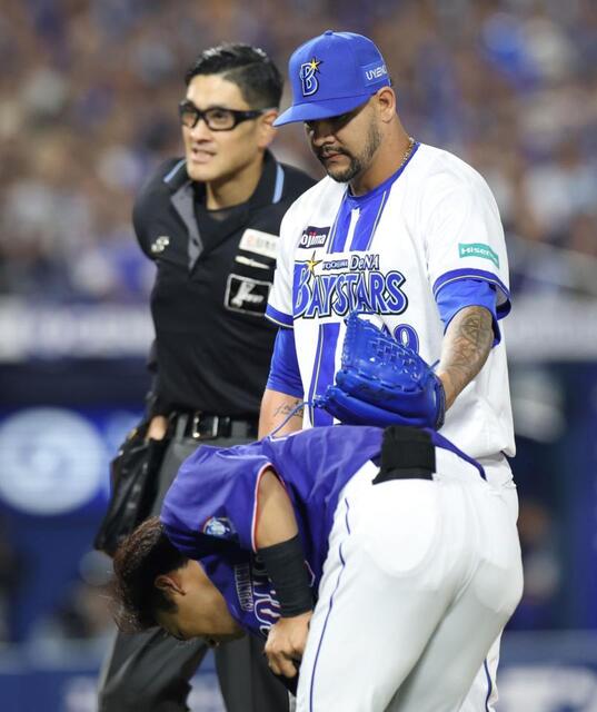 球場騒然！ＤｅＮＡ助っ人が危険球退場