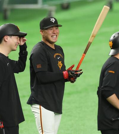 １軍に合流した浅野（撮影・金田祐二）