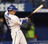 　３回、三塁へ内野安打を放つ松尾