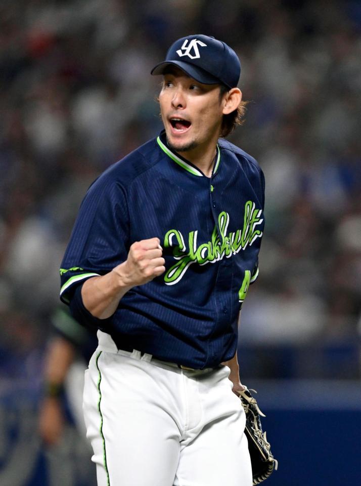 ３回、ピンチで高橋周を見逃し三振に仕留め、ガッツポーズする高梨