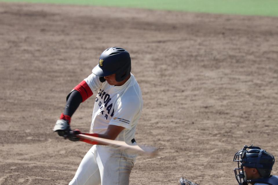 ６回に３点適時二塁打を放った真鍋