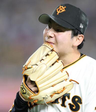 ６回に追加点を許し、悔しさをにじませる竹丸（撮影・伊藤笙子）