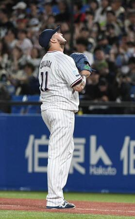 １１回、キハダは渡部に右翼へ勝ち越し二塁打を打たれ、来日初失点（撮影・佐藤厚）