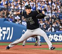 好投する先発の九里（撮影・持木克友）