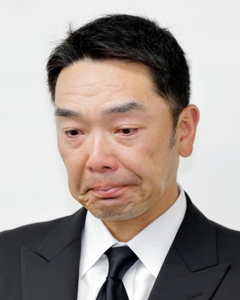取材に応じるプロ野球巨人の阿部慎之助監督