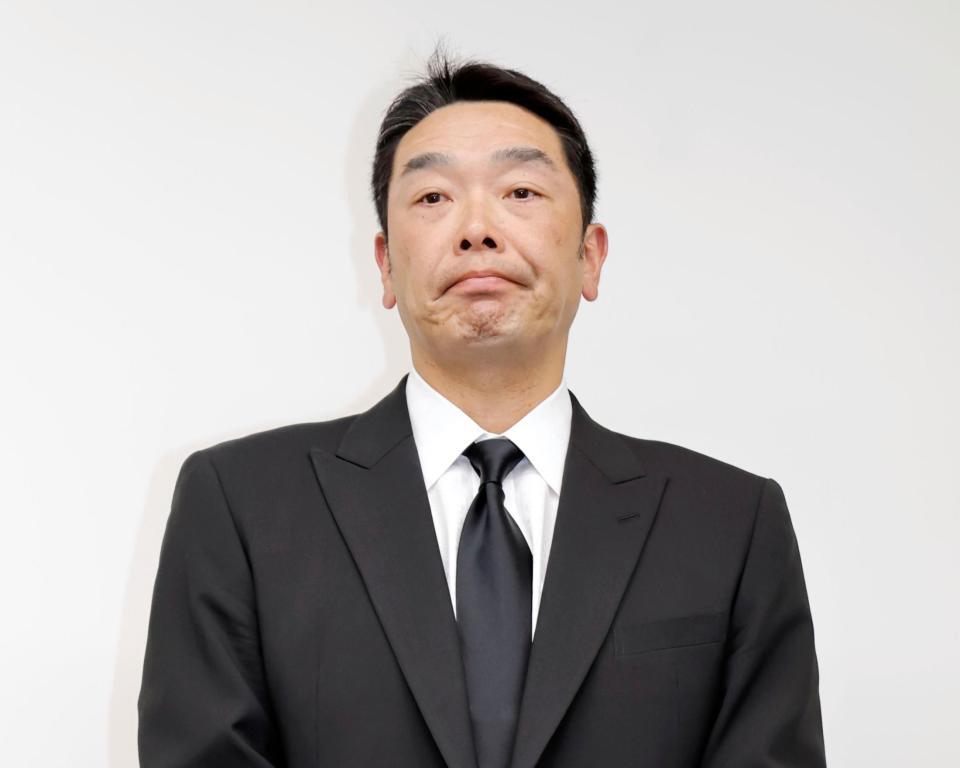 取材に応じるプロ野球巨人の阿部慎之助監督