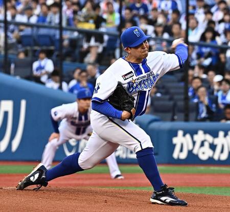 先発の東（撮影・持木克友）