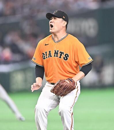 ５回、近藤に対して１-２からストライクが入らず悔しがる田中将（撮影・開出牧）