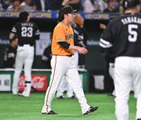 ６回、庄子に勝ち越しの中前適時打を打たれた２番手・赤星（撮影・開出牧）
