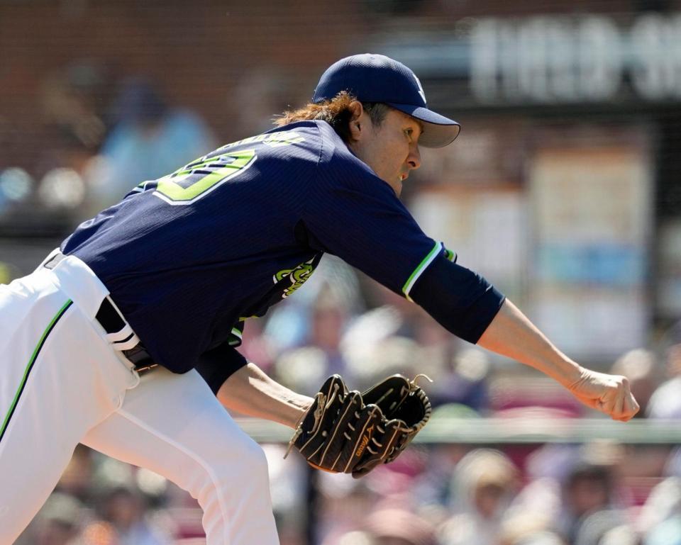 楽天戦に先発し、７回４失点で５勝目を挙げた高梨