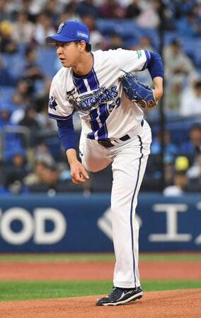楽天打線に立ち向かう平良（撮影・佐藤厚）