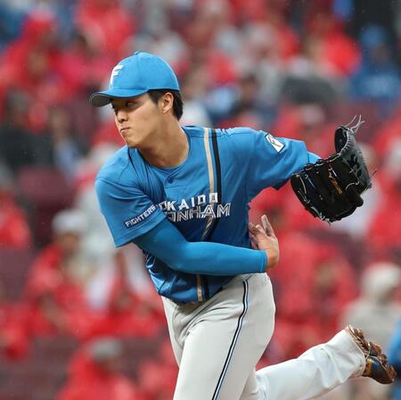 先発し力投する柴田（撮影・北村雅宏）