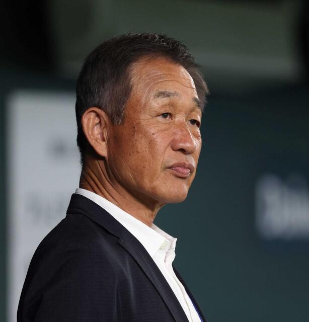 投手交代時の外野手を元西武監督が一喝