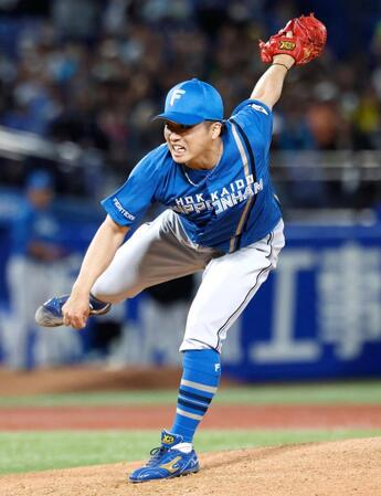 11回に登板し、今季初セーブを挙げた山本