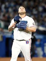 11回途中、降板するヤクルトのキハダ