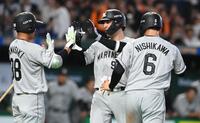 サイン入りバッド　柳田悠岐　岩本貴裕 ギータ教えて～岩本が後輩に弟子入りへ/カープ/野球/デイリースポーツ