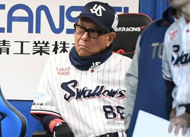 YS池山監督　１プレーで２度リクエスト