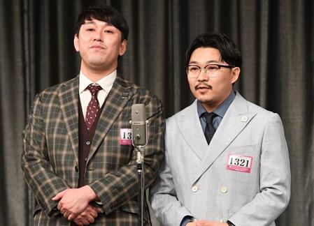 オズワルド・畠中悠（左）と伊藤俊介