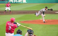 １回、浅村と対戦する則本（撮影・金田祐二）