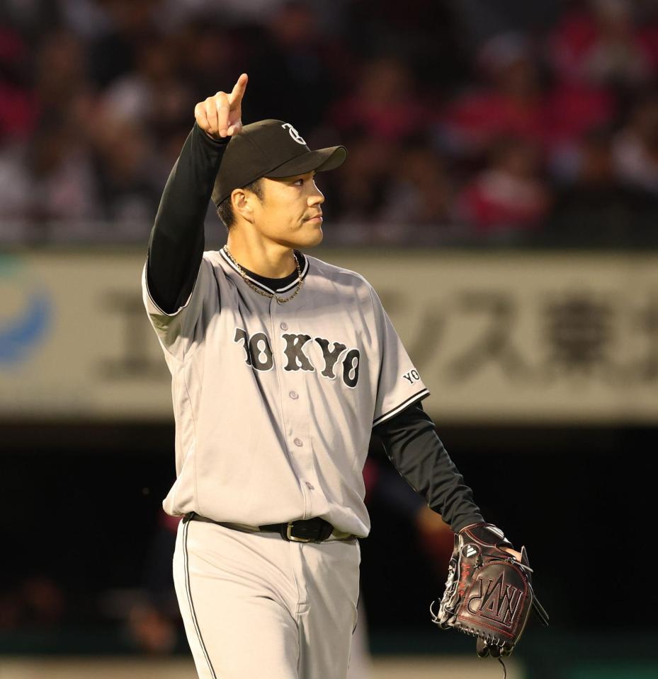 好投する則本（撮影・金田祐二）