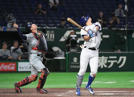 ９回、黒田悠真は捕邪飛に倒れゲームセット（撮影・佐藤厚）