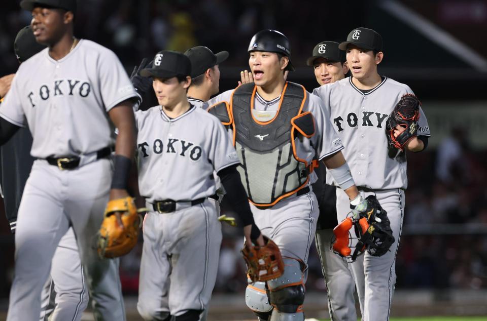 完封勝利の戸郷（撮影・金田祐二）