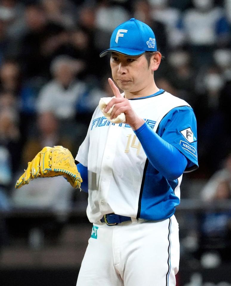 ＤｅＮＡ戦に先発し、７回２失点で６勝目を挙げた加藤