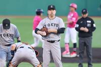 １回、楽天打線につかまり厳しい表情の田中将（撮影・金田祐二）