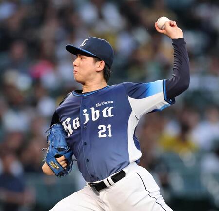 先発し力投する西武・武内夏暉＝甲子園（撮影・山口登）