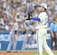１回、坂本に２ランを浴びた石田裕（撮影・西岡正）