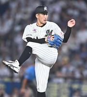 マウンドで躍動する小島（撮影・開出牧）