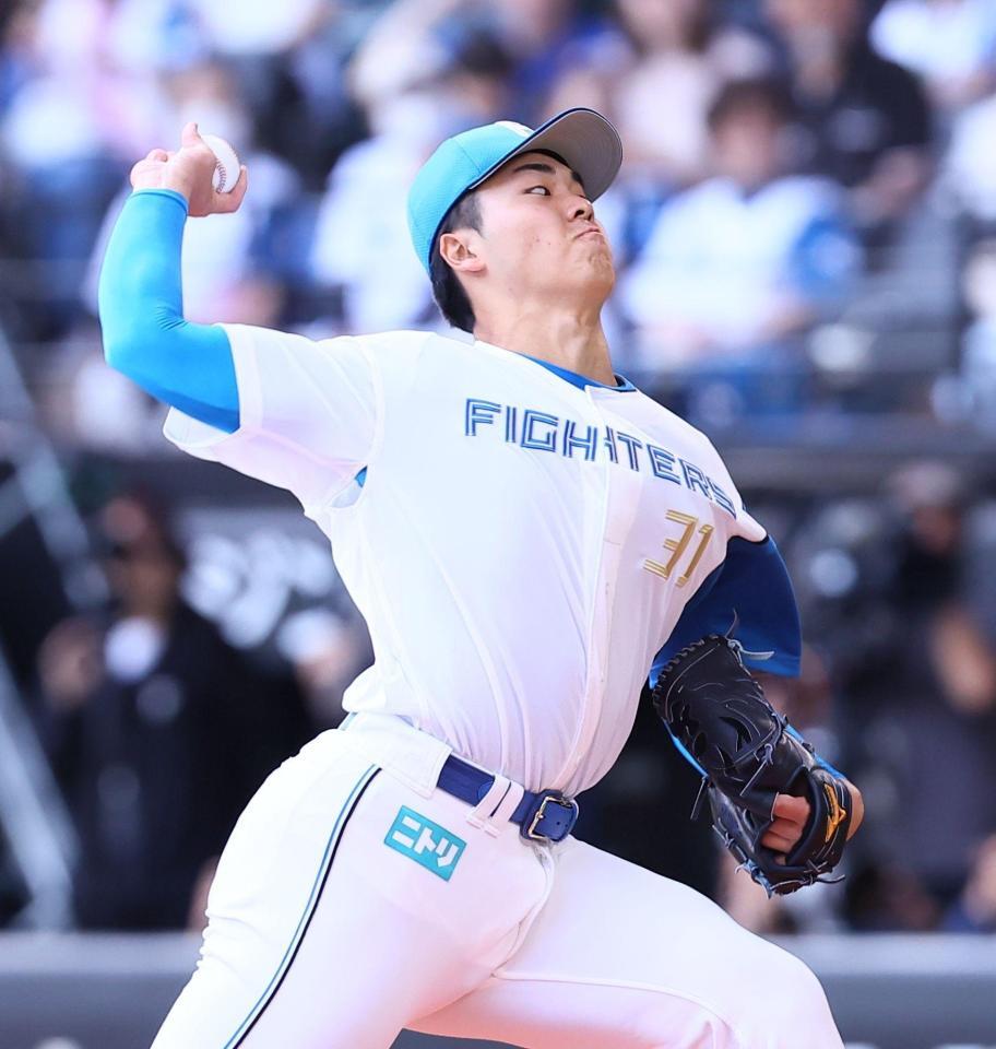 １回、力投する日本ハム・柴田獅子＝エスコンフィールド北海道（撮影・中島達哉）