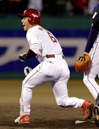 ３回、２点二塁打を放った村林