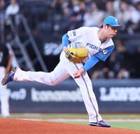 ロッテ戦に先発する加藤（撮影・中島達哉）