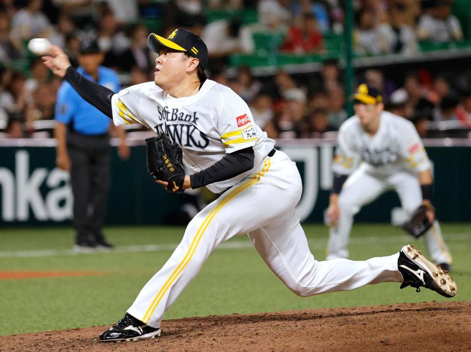 ６回に３番手で登板した津森