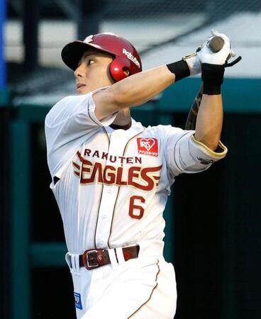 ２回、村林が先制の中犠飛を放つ