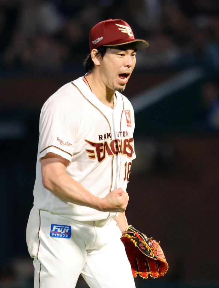 ７回まで無失点に抑え、ベンチに戻る先発の前田健
