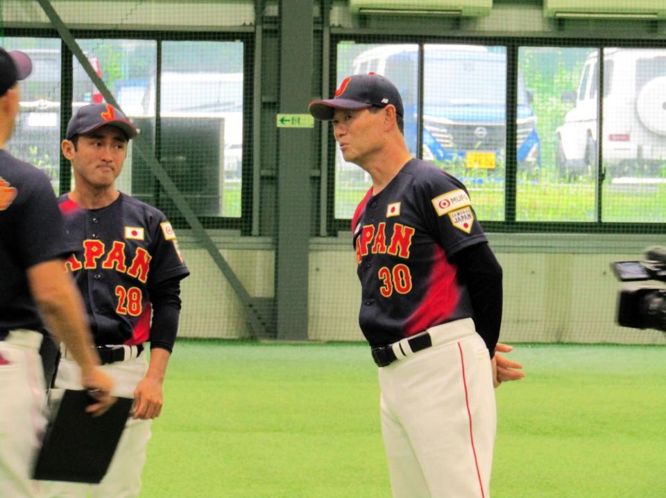 トライアウトに出席したＵ－１２侍ジャパン日本代表・桑田真澄監督