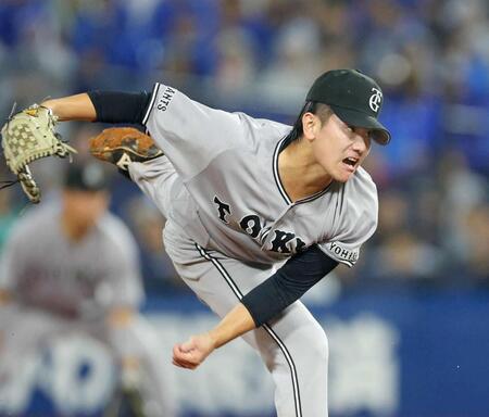 　先発し力投する井上（撮影・石井剣太郎）