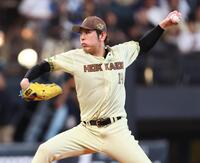 オリックス戦に先発する加藤貴（撮影・中島達哉）