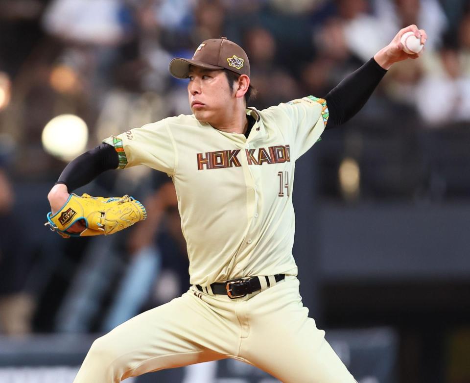 オリックス戦に先発する加藤貴（撮影・中島達哉）