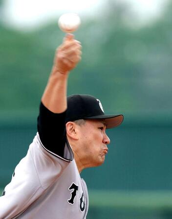 イースタン・ヤクルト戦に先発し力投する田中将（撮影・西岡正）