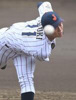 ＥＮＥＯＳ相手に３回１安打無失点の好投を見せた侍ジャパン大学代表・鈴木泰成（撮影・開出牧）
