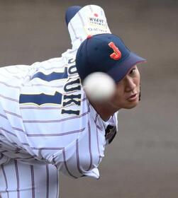 　３回１安打無失点の好投を見せた青学大・鈴木泰（撮影・開出牧）