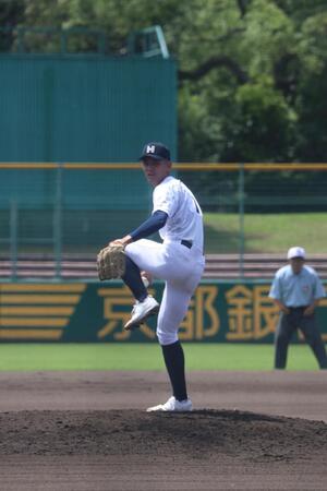 龍谷大平安・川島謙心投手