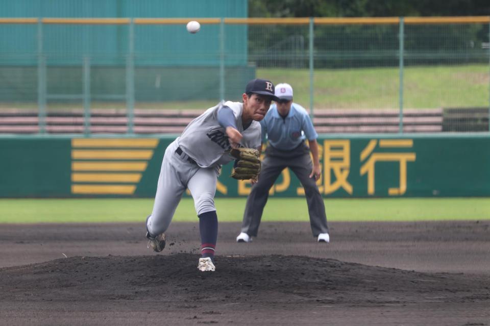 立命館宇治・谷口瑛太投手