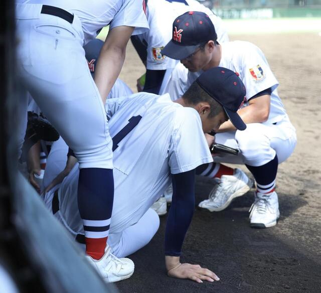 横浜　織田翔希が打球直撃で緊急降板